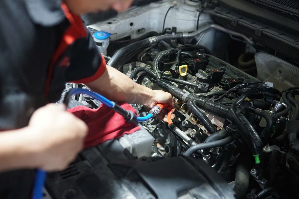 sửa chữa xe điện hybric